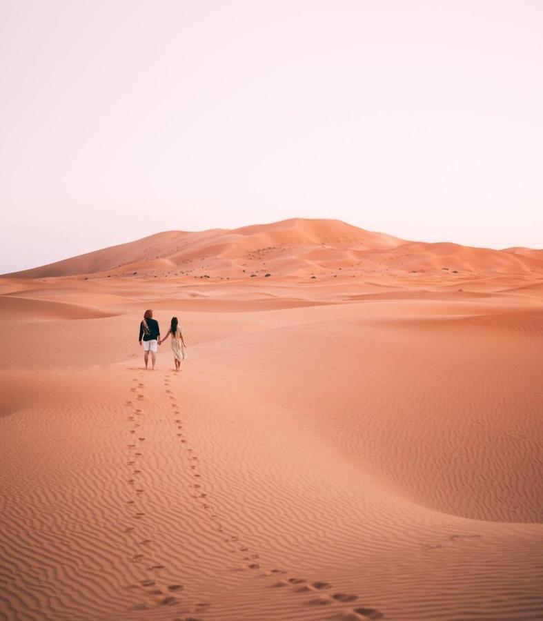 Merzouga Luxury Tented Camp Hotell Exteriör bild